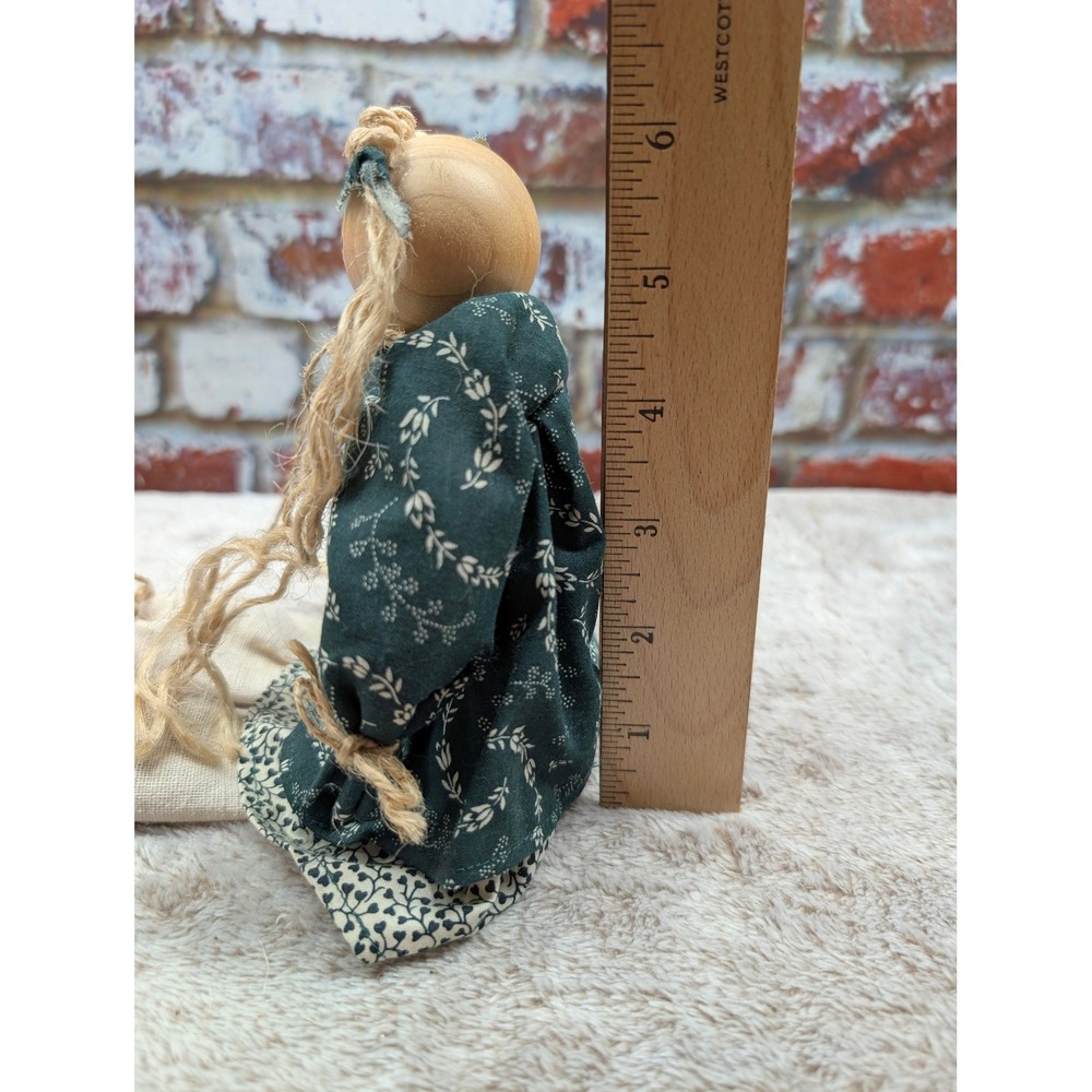 Handmade Primitive Bead Head Doll 80s Wood Block Body Shelf Sitter Green Dress - Picture 10 of 10